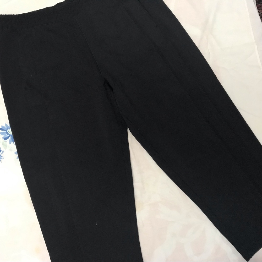 Lululemon Cropped Black Pants